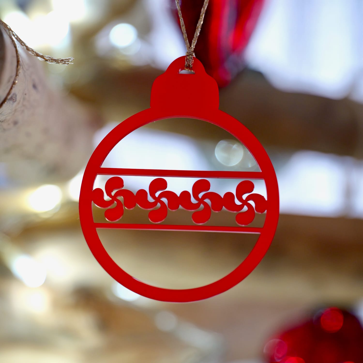 Boule de Noël petite croix basque